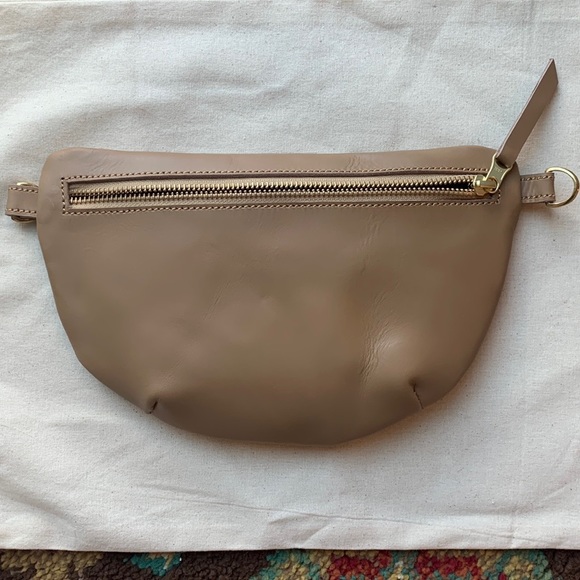 Abby Alley Handbags - Abby Alley sling bag